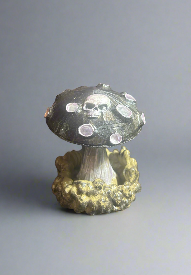 Skull Mushroom (small)